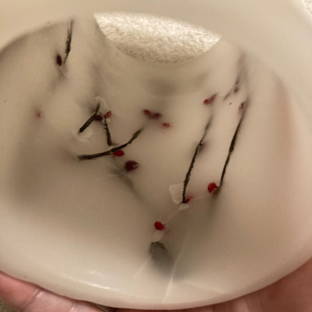 Flower Craft Resin round and open in the middle